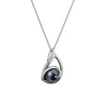 Zlatý 14 karátový náhrdelník bílé zlato s černou říční perlou 82P00030 black