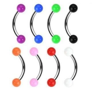 Piercing do obočí