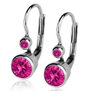 Stříbrné náušnice, tmavě růžovými zirkony
