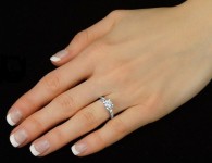 Stříbrný prsten se Swarovski® Crystals vel. 62