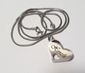 Náhrdelník - pamětní přívěsek, pietní přívěsek, přívěsek na popel srdíčko v srdci