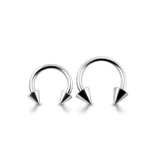 Piercing - podkova s hroty, tl. 1,6 mm (1,6 x 12 mm, 5 x 5 mm)