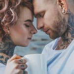 Ocelový roztahovák do ucha (8 mm)