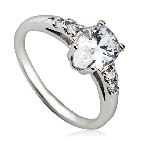 Stříbrný prsten se zirkony (2,41 g, 53)