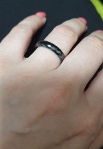 Keramický prsten černý, šíře 4 mm (55)