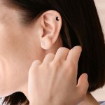 Cartilage piercing do ucha měsíc (růžové zlato)