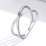 Stříbrný prsten s překřížením (1,90 g, 57) [3]