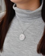 Stříbrný přívěsek s krystaly Swarovski ab efekt kulatý 34131.2