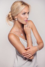 Stříbrný prsten s krystaly Swarovski ab efekt 35014.2 