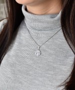 Stříbrný přívěsek s krystaly Swarovski modrý kulatý 34225.3 light turquoise