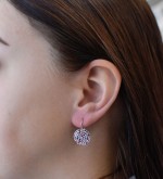 Stříbrné náušnice visací s krystaly Swarovski mix fialové kulaté 31176.3