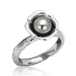 Ocelový prsten se šedou perličkou (57) [3]