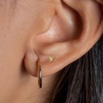 Labreta / cartilage piercing - trojúhelník (1,2 x 6 mm) [4]