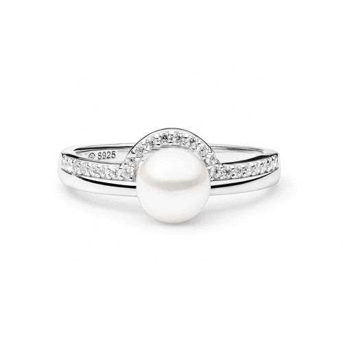 Stříbrný prsten s bílou perlou a zirkony (51)