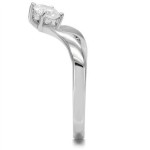 Ocelový prsten se zirkonem špička (60)