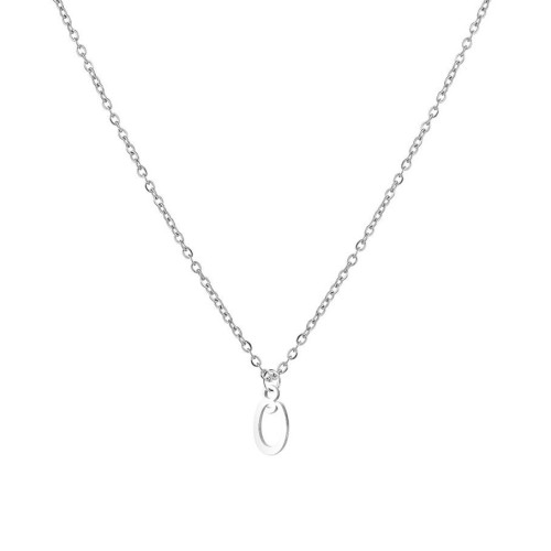 Ocelový náhrdelník, písmeno O