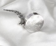 Náhrdelník - pamětní přívěsek, pietní přívěsek, přívěsek na popel s tlapkami