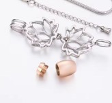 Náhrdelník - pamětní přívěsek, pietní přívěsek, přívěsek na popel lotosový květ rose gold