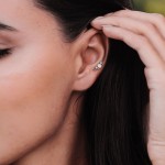 Piercing do brady / ucha TITAN (růžová 1,2 x 8 mm)
