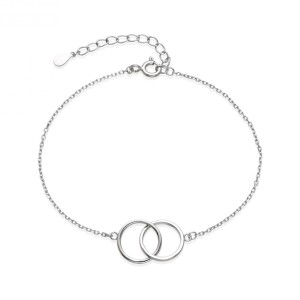 Stříbrný náramek s propojenými kroužky