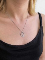Stříbrný náhrdelník matka a dítě se Swarovski krystaly bílý 32073.1