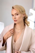 Stříbrný přívěsek se Swarovski krystaly bílá vlnka 34256.1