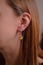 Stříbrné náušnice visací slzy se žlutým zirkonem 11480.3 citrine