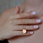 Pozlacený ROSE náhrdelník dvouřadý s placičkou a řetízkem s kuličkami 62002