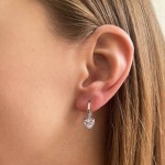 Stříbrné náušnice visací se zirkony bílé srdíčko 11409.1 crystal