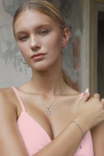 Stříbrný náhrdelník anděl se Swarovski krystaly bílý 32077.1