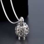 Náhrdelník - pamětní přívěsek, pietní přívěsek, přívěsek na popel s motýlky