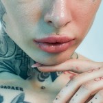 Černý piercing do brady TITAN (1,2 x 6 mm)