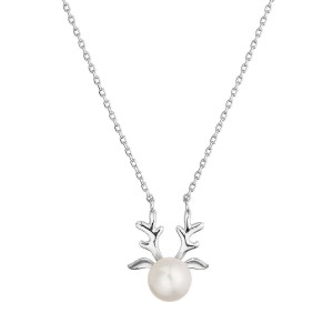 Stříbrný náhrdelník sobík s říční perlou 22053.1