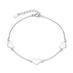 Stříbrný náramek se srdíčky