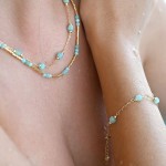 Pozlacený náramek s apatity 13111.3