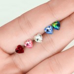 Cartilage piercing do ucha - srdíčko duhové