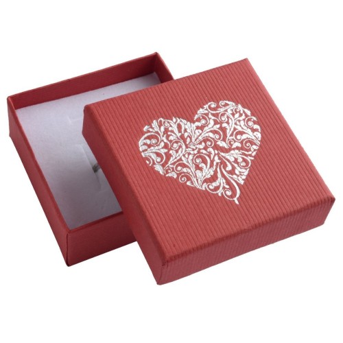 Červená dárková krabička na soupravu šperků s ornamentálním srdcem